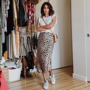NWT Kourt Satin Leopard Print Skirt